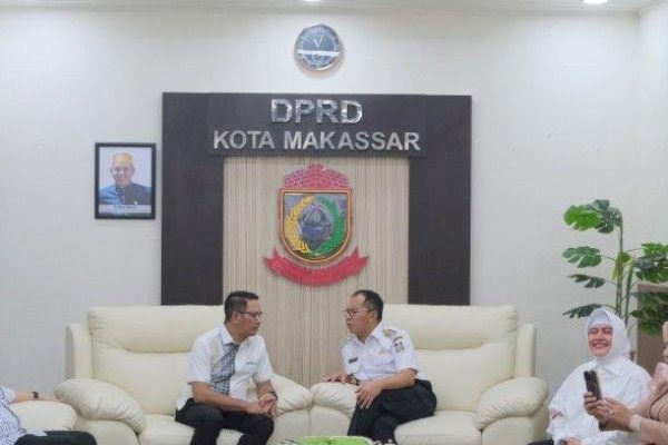 Danny-Pomanto-bangga-selalu-harmonis-dengan-DPRD-Makassar