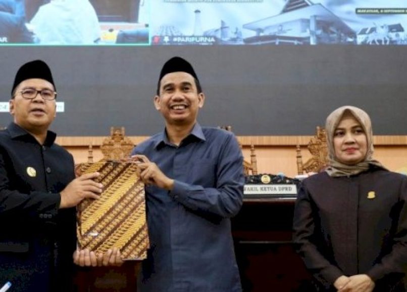 Pengesahan-Ranperda.jpg&width=640&height=360